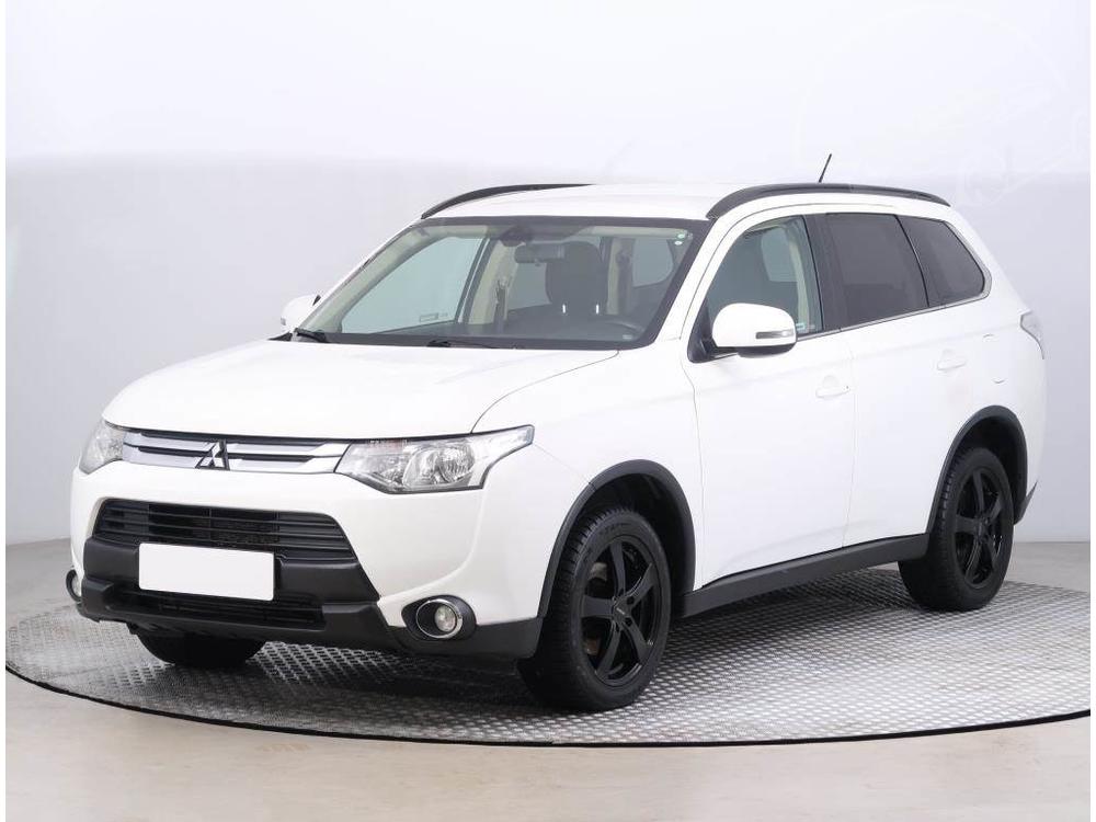 Mitsubishi Outlander 2.2 DI-D, 4X4, Serv.kniha