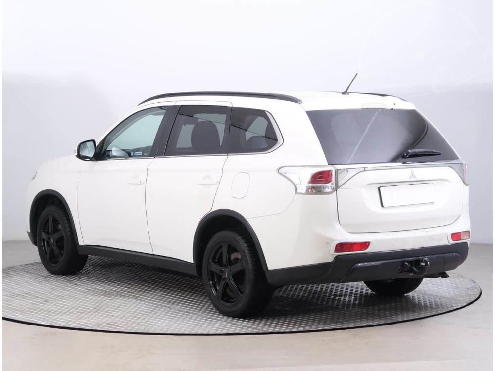 Mitsubishi Outlander 2.2 DI-D, 4X4, Serv.kniha