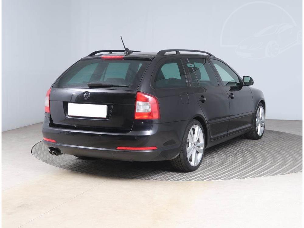 koda Octavia RS 2.0 TDI, Automat, Navi