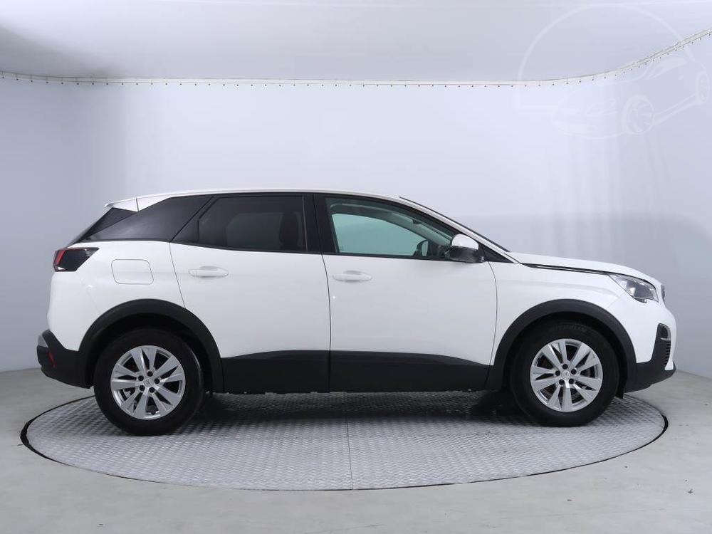 Peugeot 3008 1.2 PureTech, Active Pack