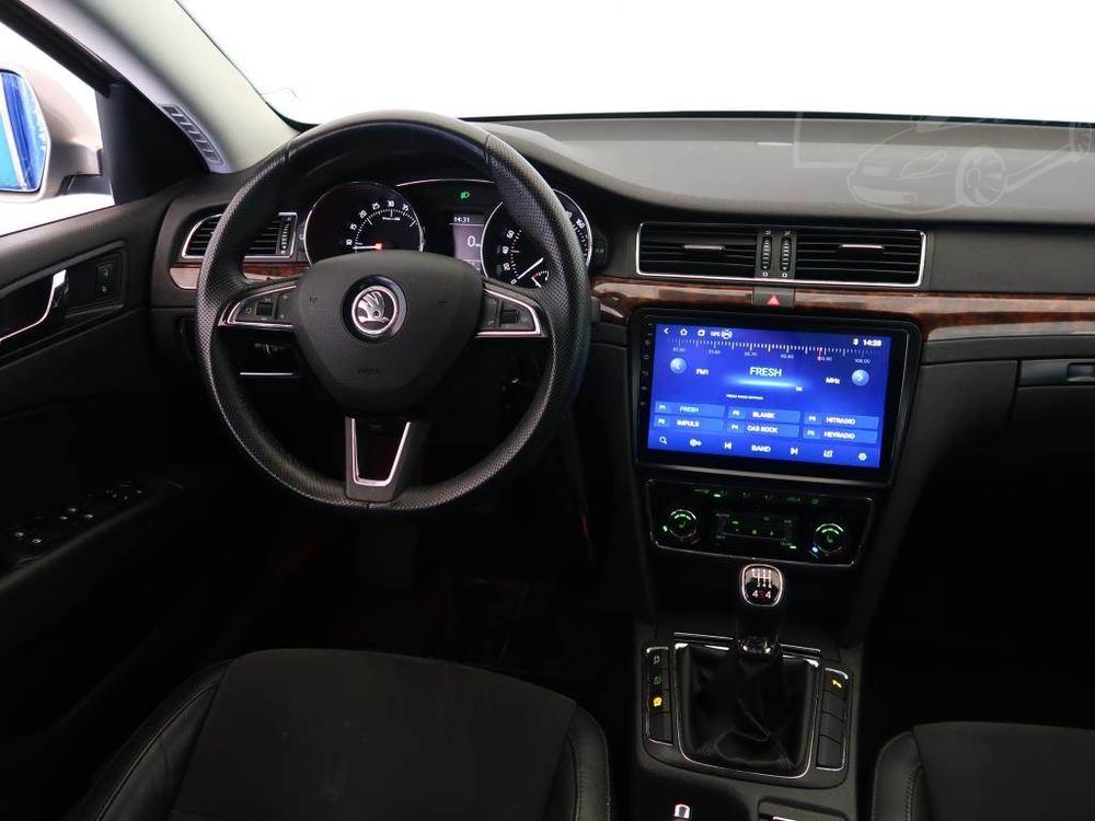 koda Superb 2.0 TDI, Elegance, Serv.kniha