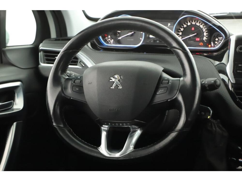 Peugeot 2008 1.2 PureTech, NOV CENA