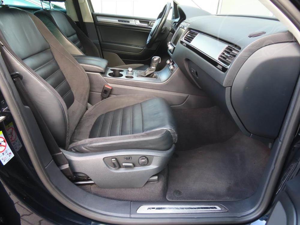 Volkswagen Touareg 3.0 TDI, R-Line, 4X4, Automat