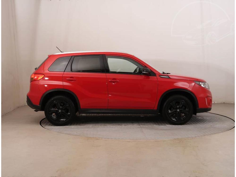 Suzuki Vitara 1.4 BoosterJet, 4X4, R,1.maj