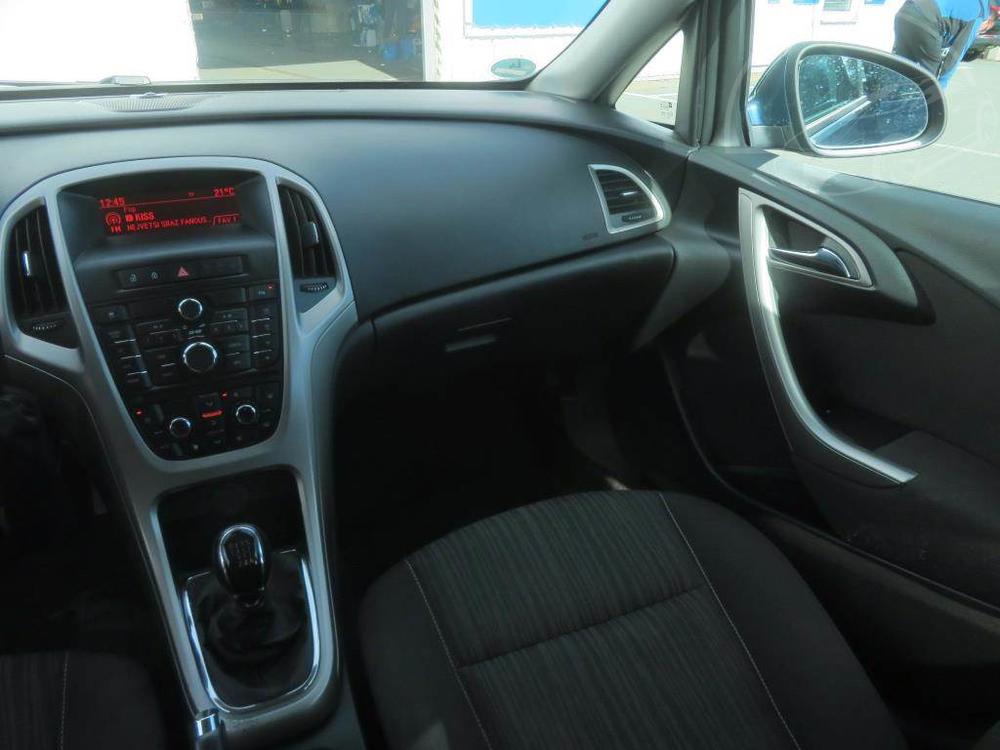 Opel Astra 1.4 T, Klima, Tempomat