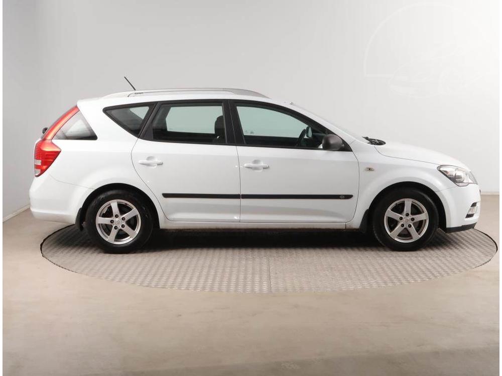 Kia Ceed 1.4 CVVT, R,2.maj