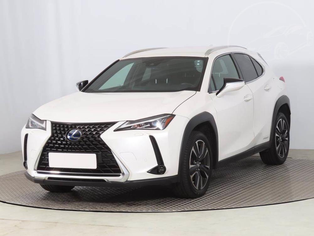 Lexus UX 250h, Automat, R,2.maj