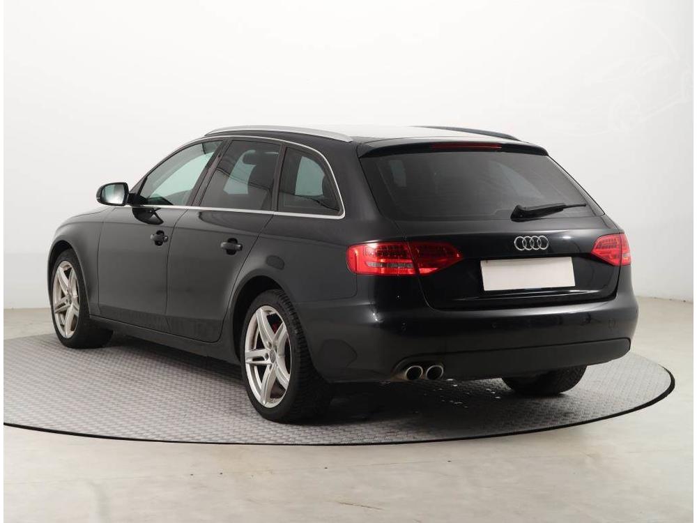 Audi A4 2.0 TDI, NOV CENA, Xenony