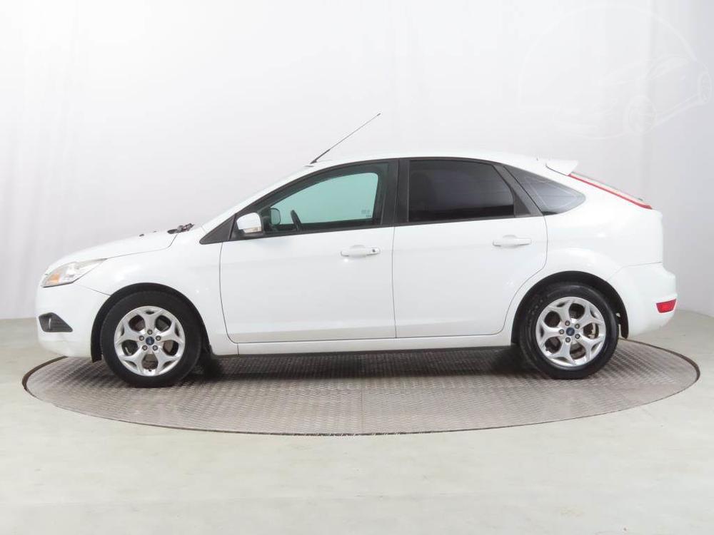 Ford Focus 1.6 16V, Automatick klima