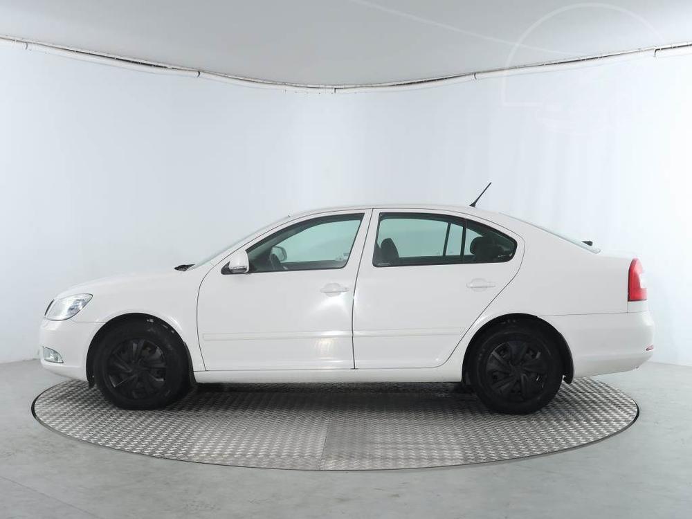 koda Octavia 1.6 TDI, Ambition, Serv.kniha