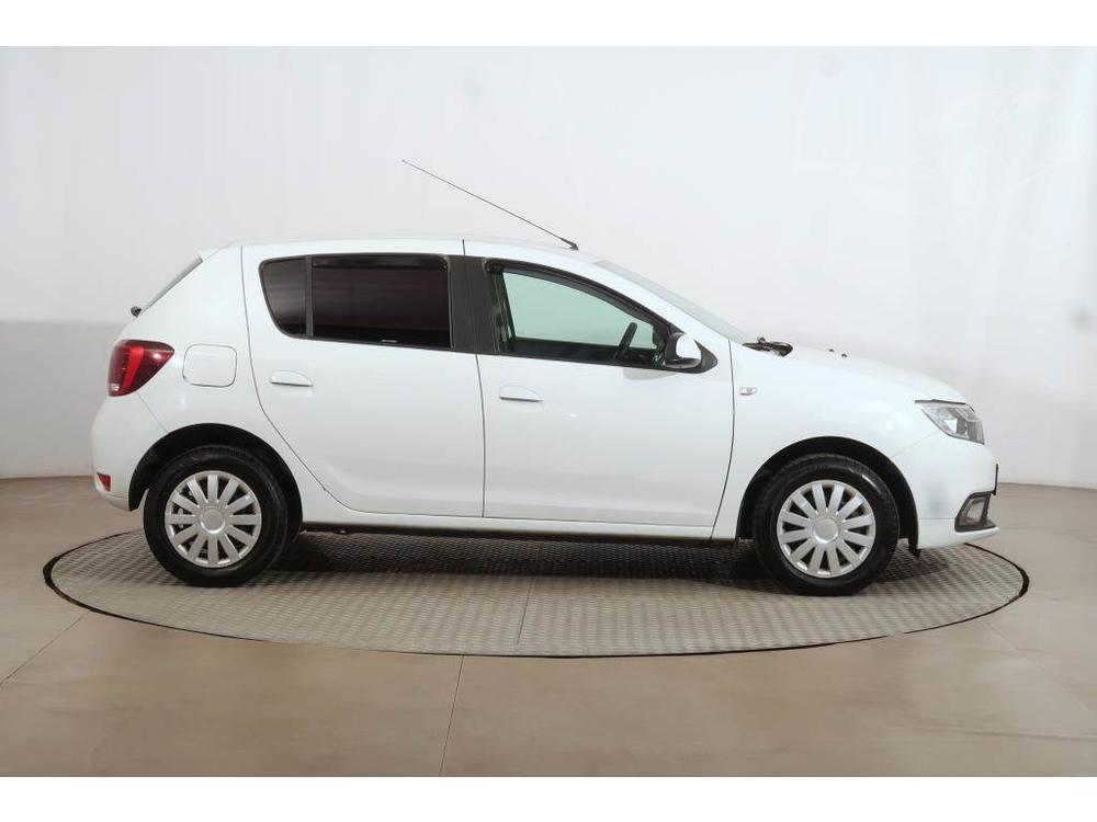 Dacia Sandero 1.2 16V, Serv.kniha, Navi