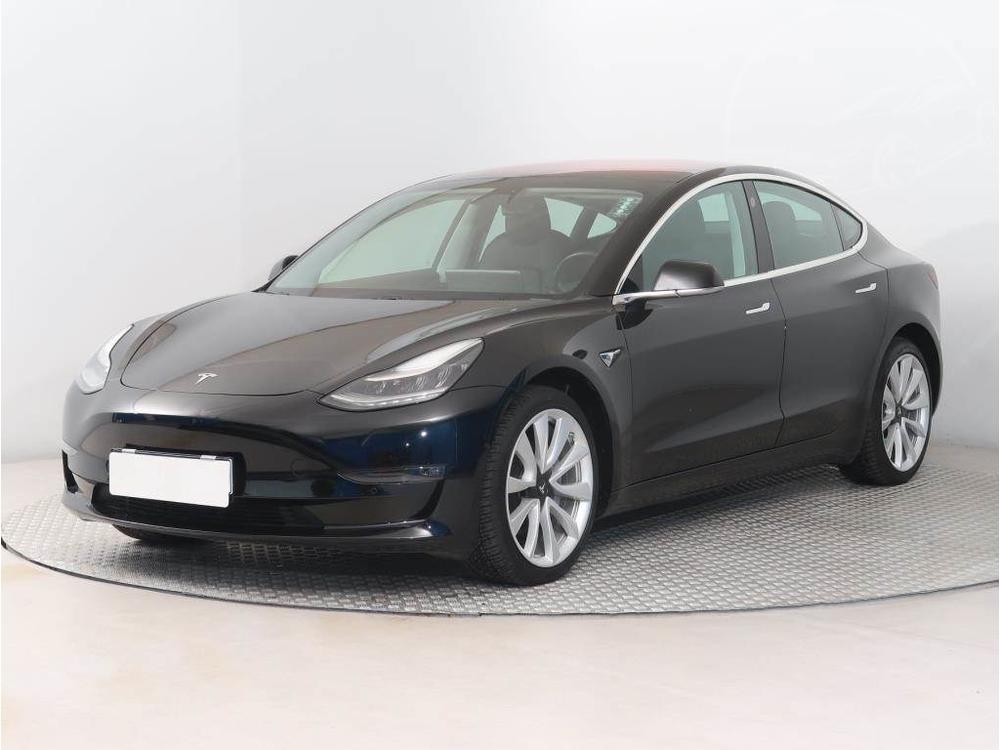 Tesla Model 3 Long Range 4WD 76kWh, SoH 88%