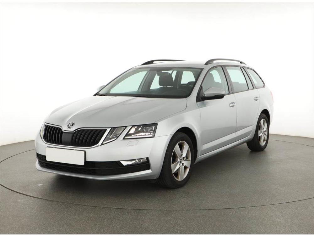 koda Octavia 1.5 TSI, R,2.maj, Klima