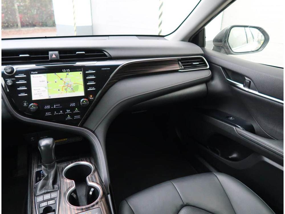 Toyota Camry 2.5 Hybrid, Automat, R,1.maj