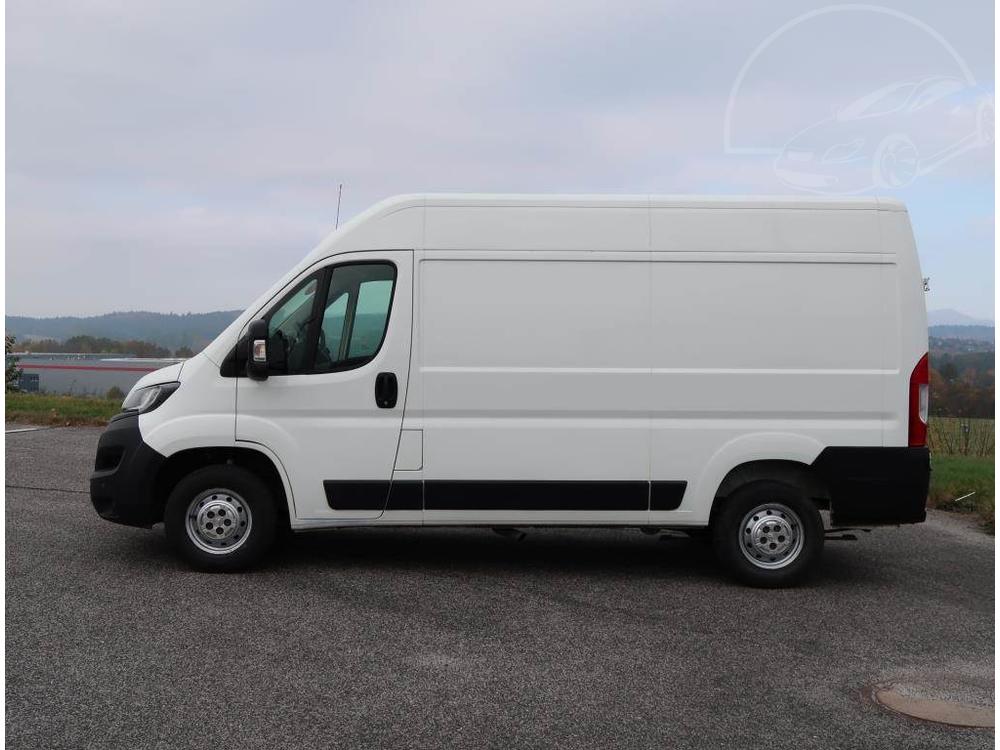 Peugeot Boxer 2.2 BlueHDi, L2H2, Furgon