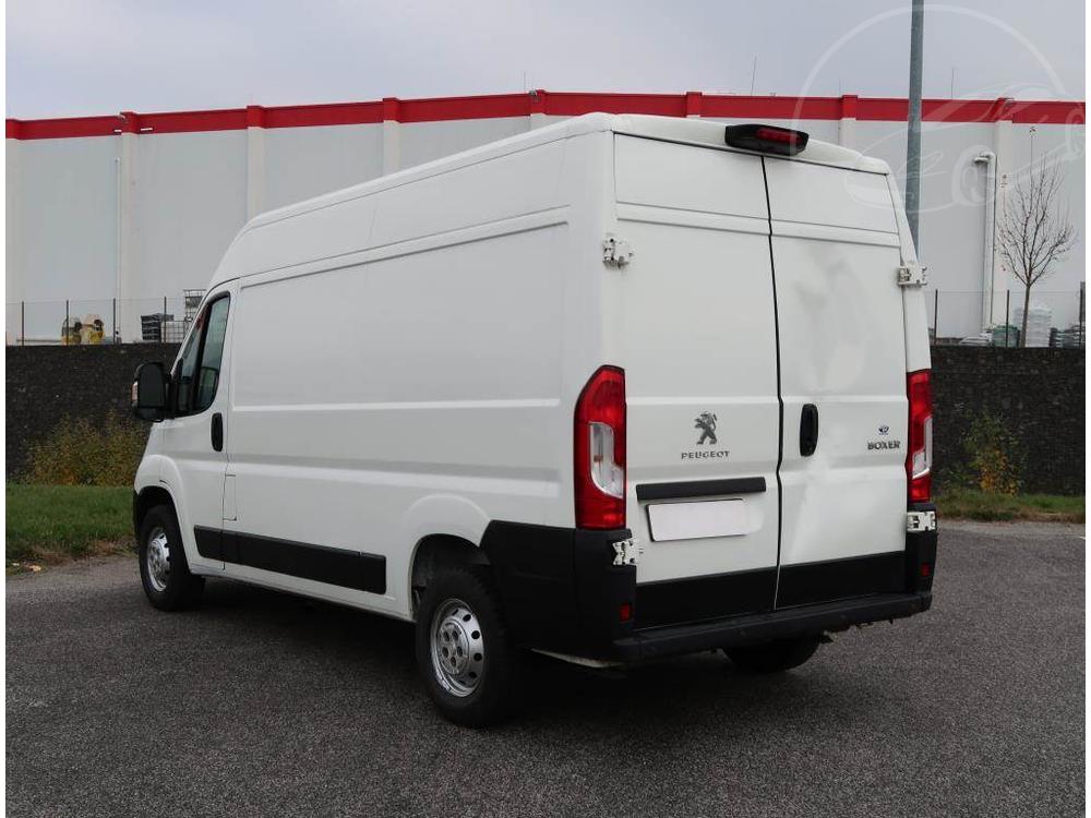 Peugeot Boxer 2.2 BlueHDi, L2H2, Furgon