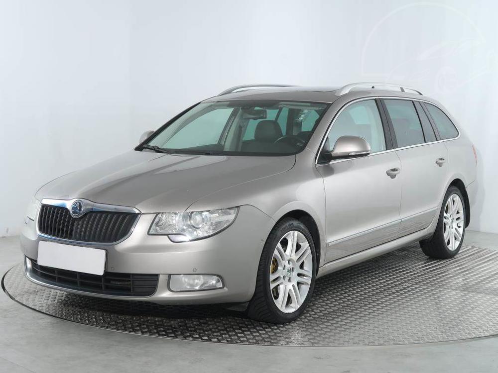 koda Superb 2.0 TDI, Elegance, Automat