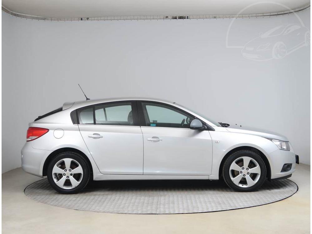 Chevrolet Cruze 2.0 VCDi, R,1.maj, Klima