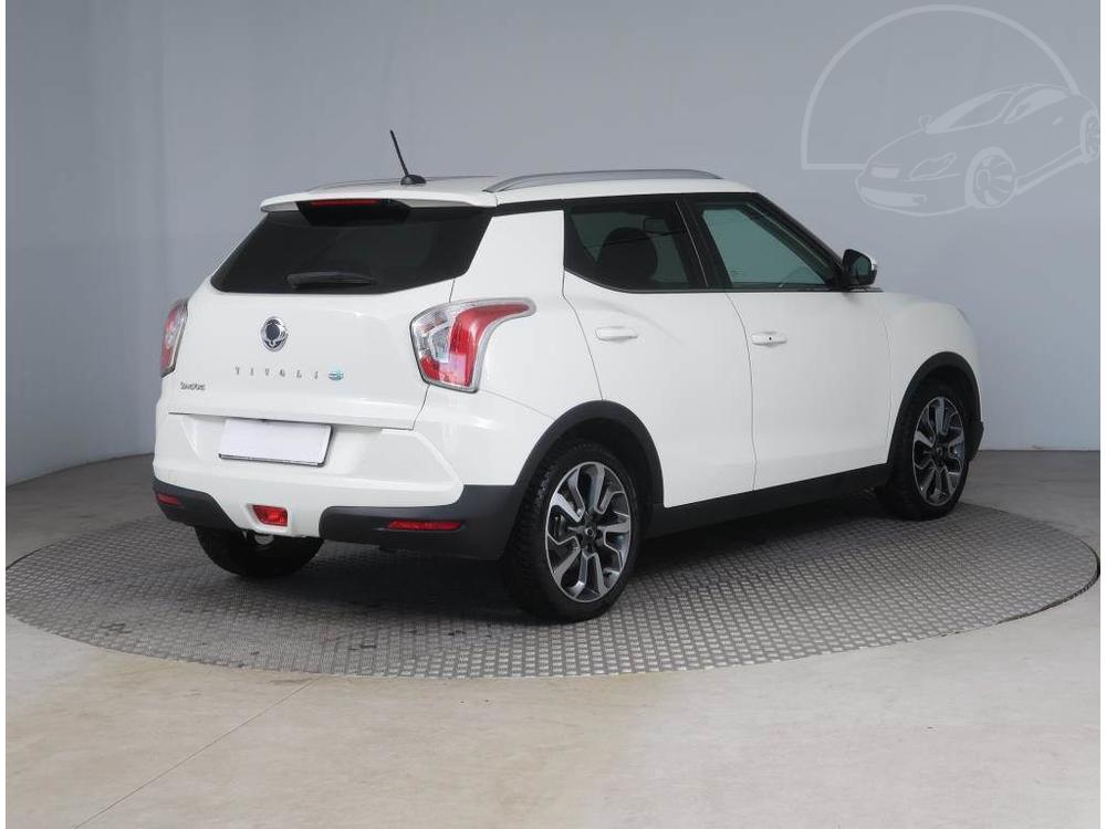 SsangYong Tivoli 1.6 e-XDi, Ke, Navi