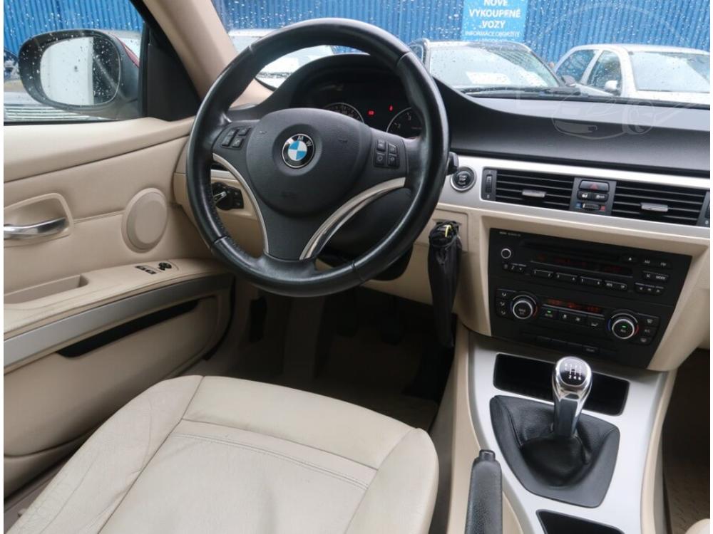 BMW 320 320 i, Serv.kniha