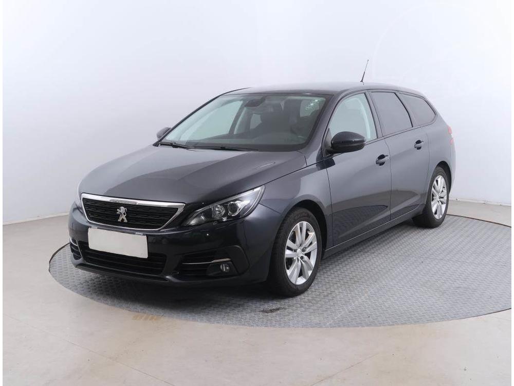 Prodm Peugeot 308 1.2 PureTech, NOV CENA, R