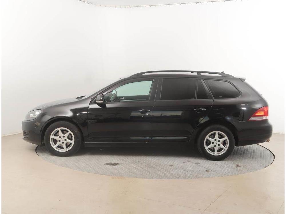 Volkswagen Golf 1.6 TDI, Serv.kniha, Navi