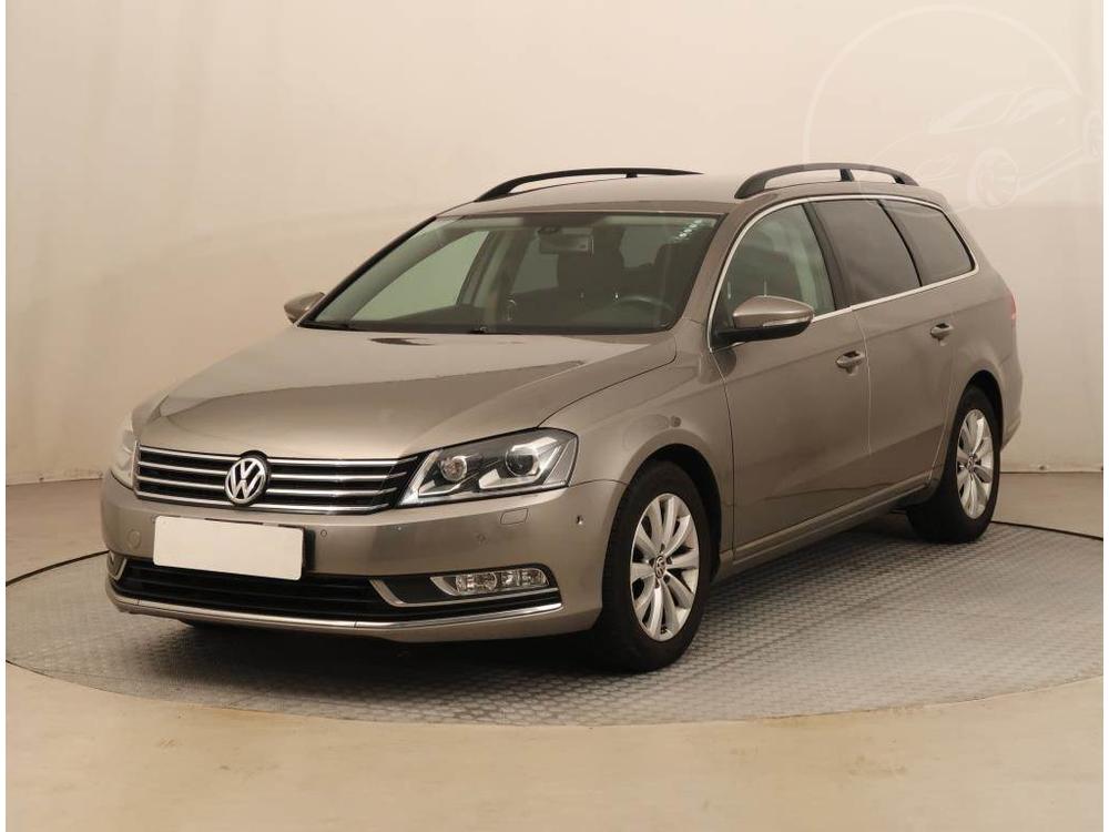 Volkswagen Passat 2.0 TDI, R,2.maj