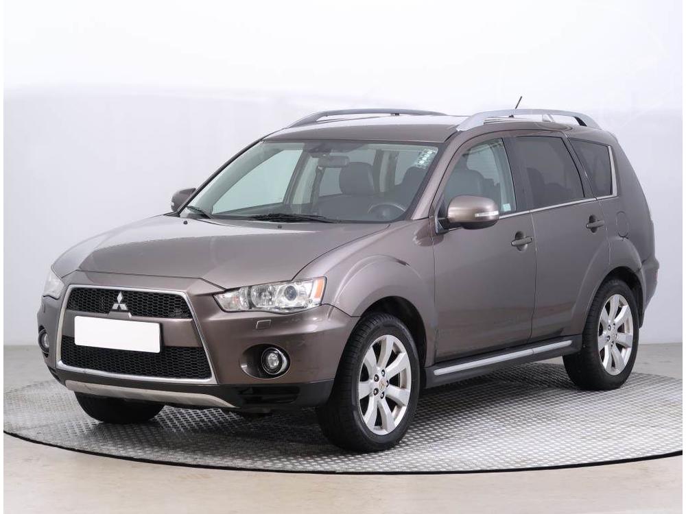 Mitsubishi Outlander 2.2 DI-D, 4X4, Automat