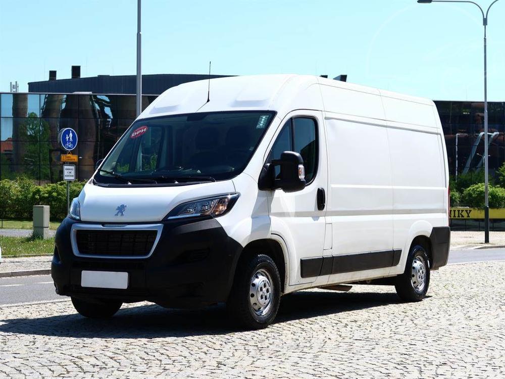 Peugeot Boxer 2.2 BlueHDi, L2H2, Furgon