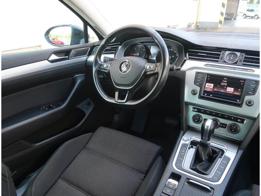 Volkswagen Passat 2.0 TDI, NOV CENA, Automat