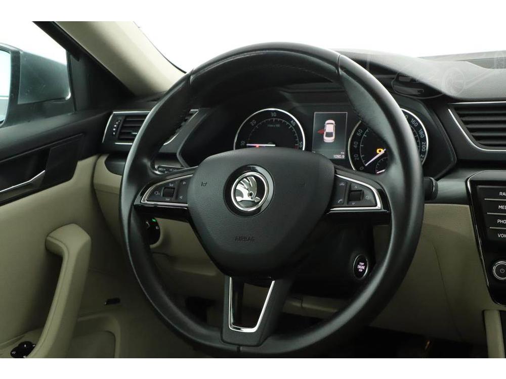 koda Superb 2.0 TDI, Style Plus, R,2.maj