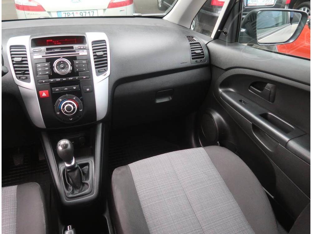 Kia Venga 1.4 CVVT, Parkovac asistent