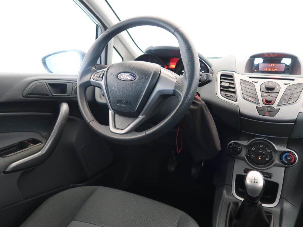 Ford Fiesta 1.25 i, Trend, Serv.kniha