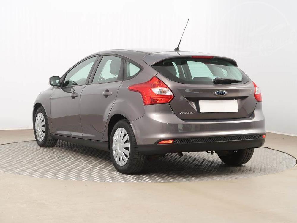 Ford Focus 1.6 i, R,2.maj, Serv.kniha