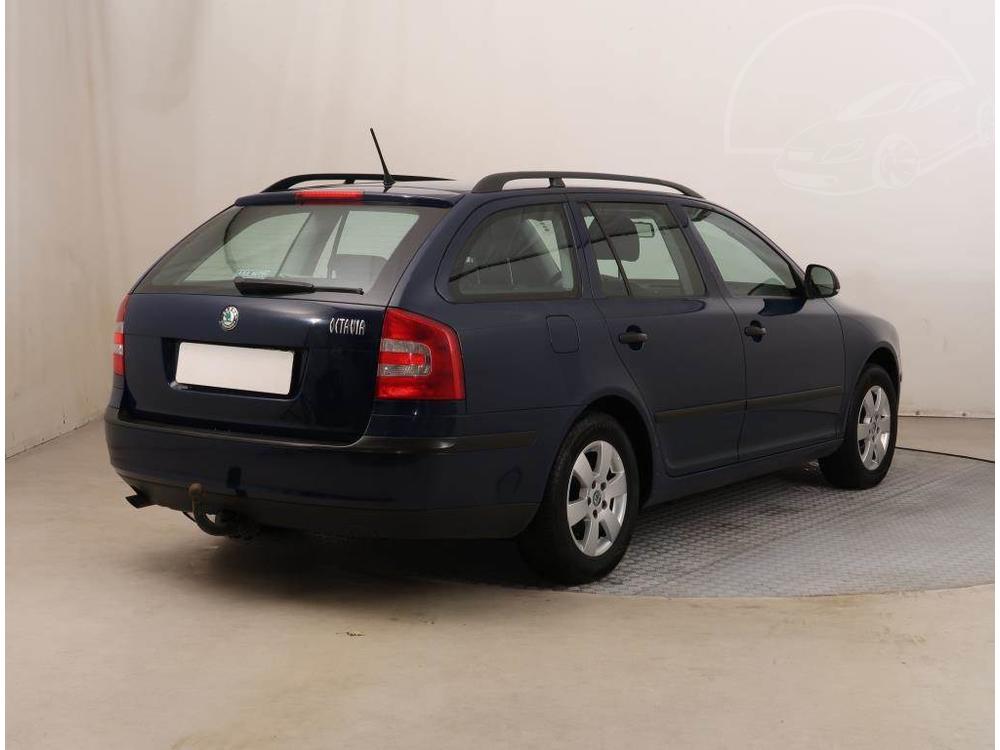 koda Octavia 1.6, R,2.maj, Klima, El. okna