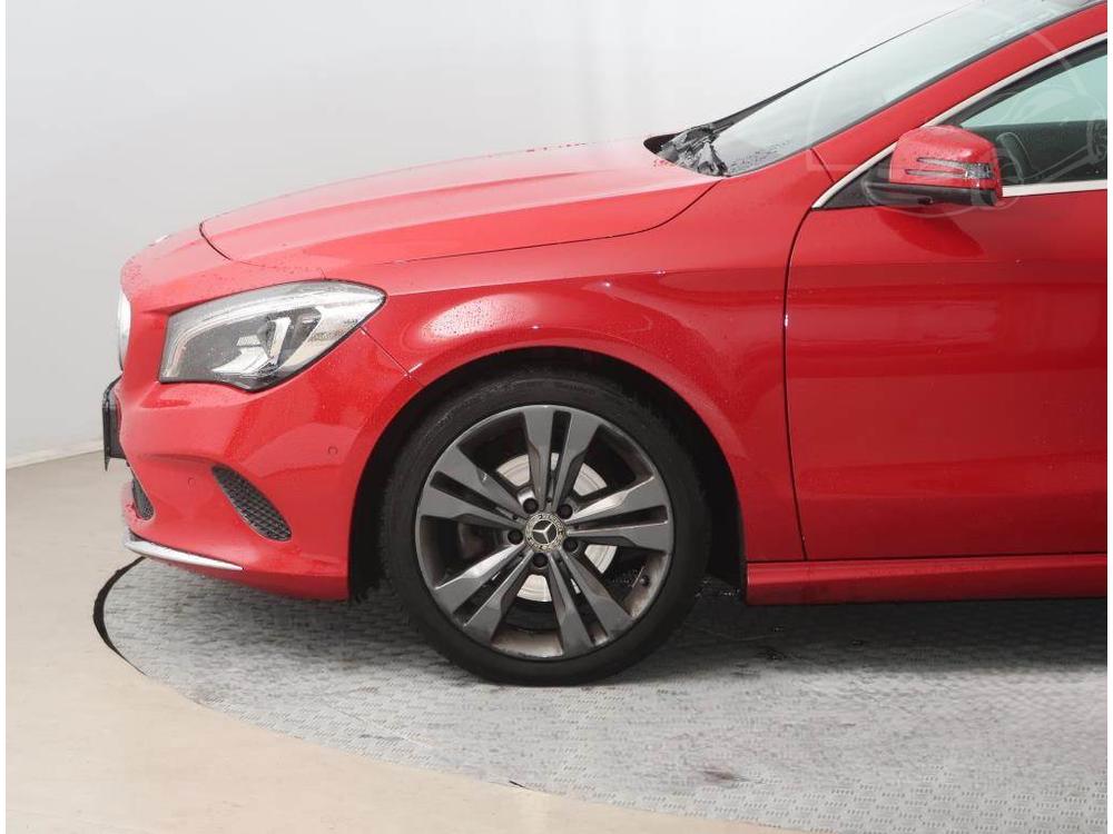 Mercedes-Benz CLA 200 CDI, Automat, Ke, Navi