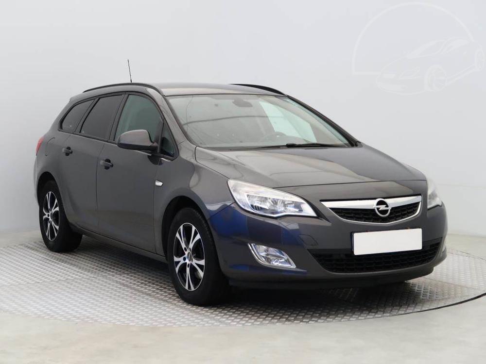 Prodm Opel Astra 2.0 CDTI, R,2.maj