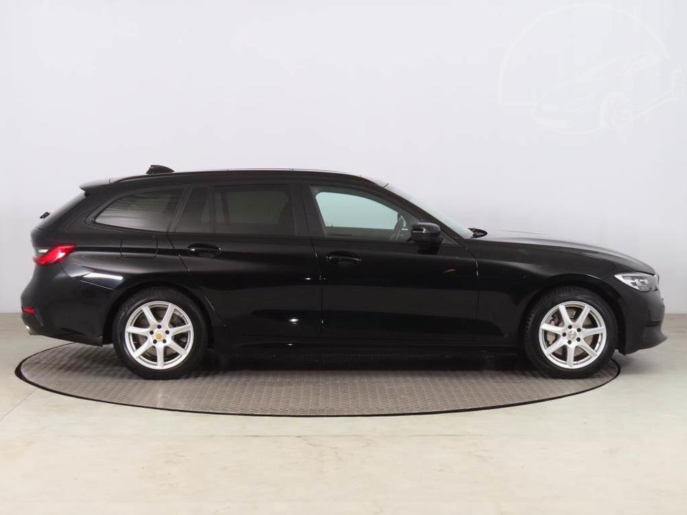 BMW 330 330 i xDrive, 4X4, Automat