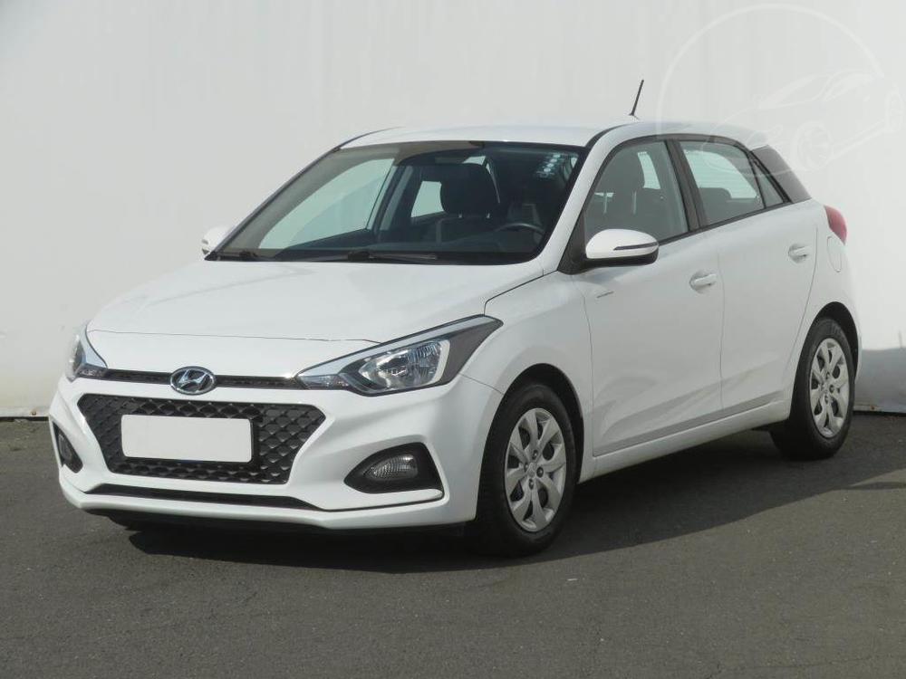 Hyundai i20 1.2, Serv.kniha, Klima