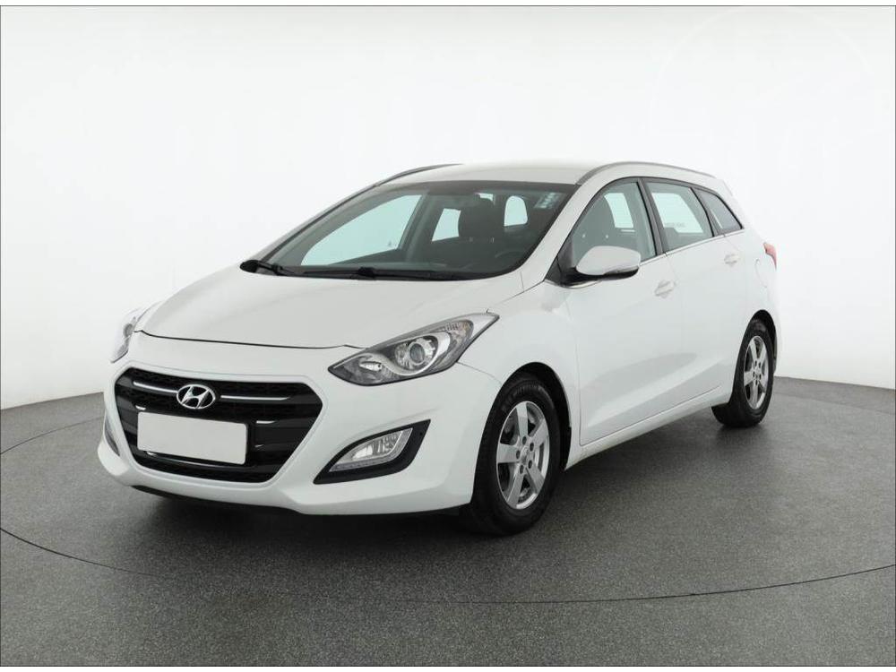 Hyundai i30 1.6 GDI, Automatick klima