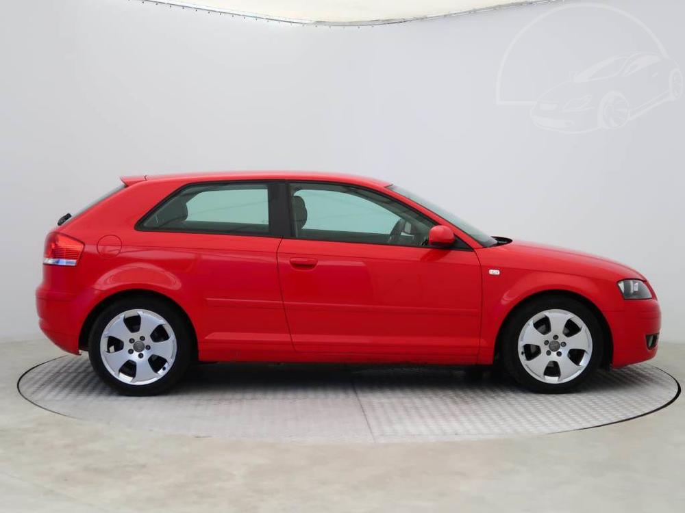 Audi A3 1.6, Serv.kniha, Xenony