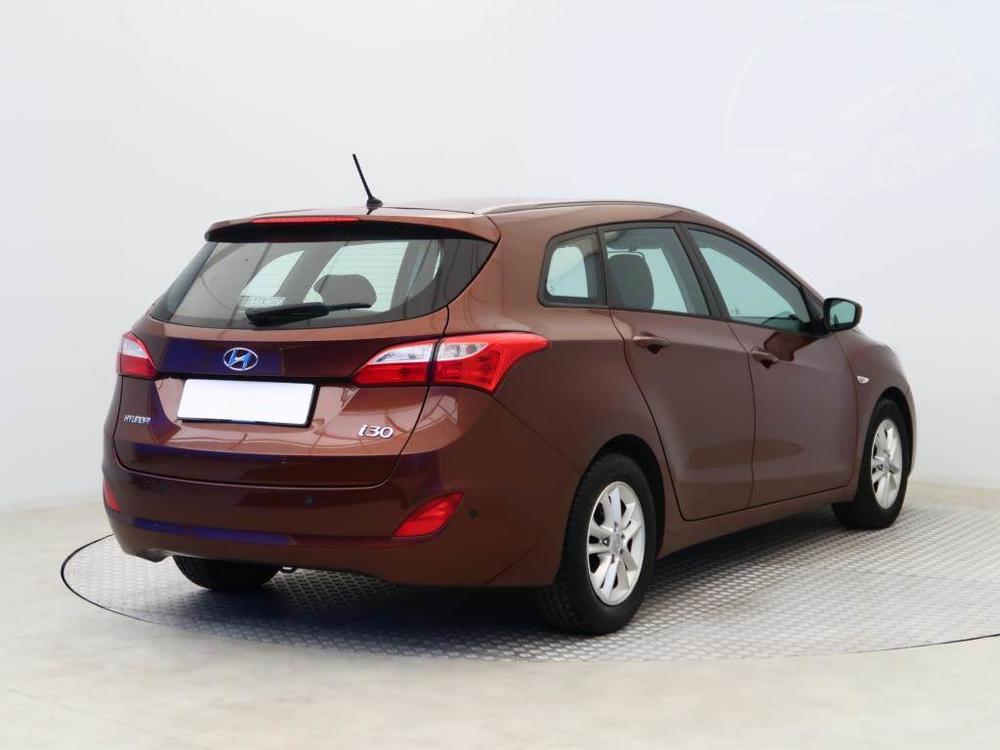 Hyundai i30 1.6 MPI, Serv.kniha, Klima