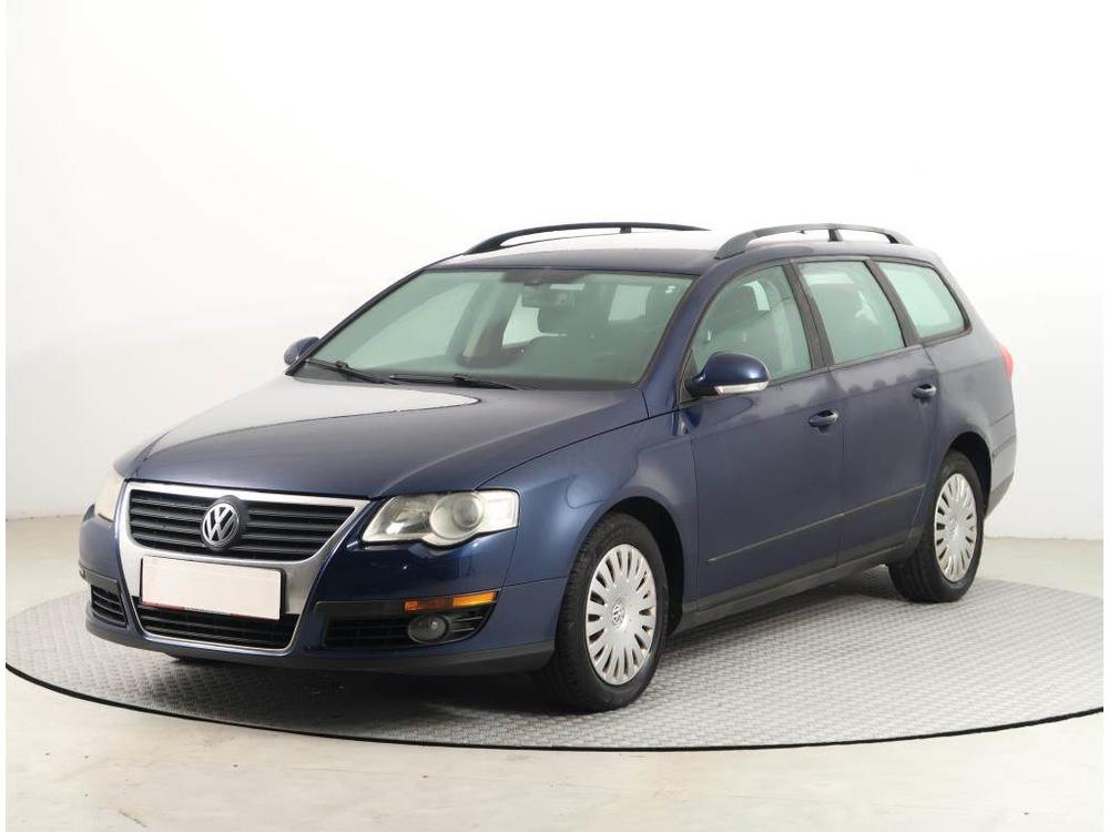 Volkswagen Passat 1.6 FSI, Tempomat