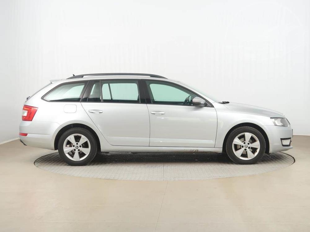 koda Octavia 1.6 TDI, Navi