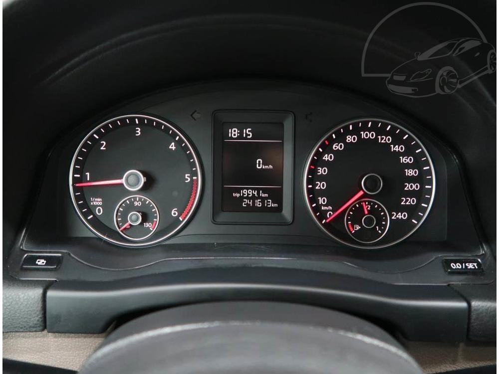 Volkswagen Golf Plus 1.6 TDI, Automatick klima