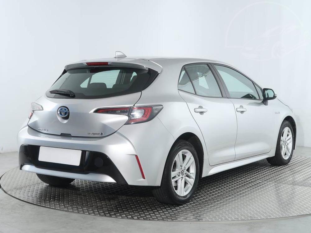 Toyota Corolla 1.8 Hybrid, Automat, R,2.maj