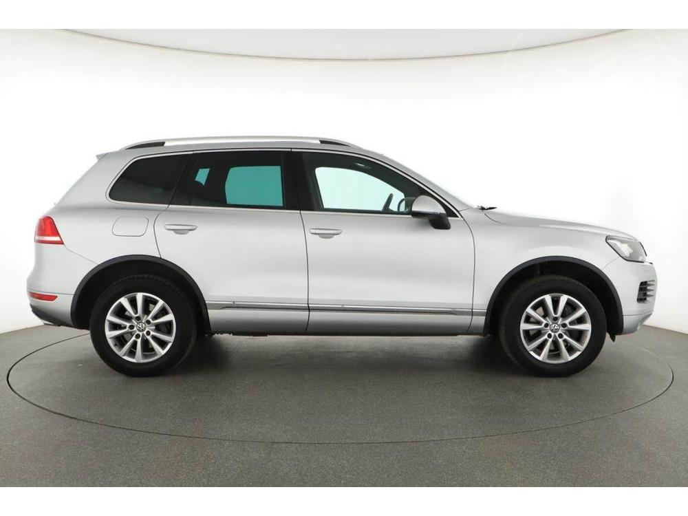 Volkswagen Touareg 3.0 TDI, 4X4, Automat, Navi