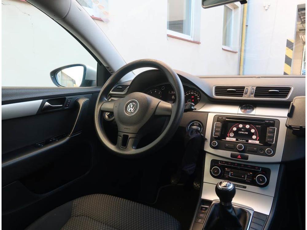 Volkswagen Passat 1.4 TSI, Automatick klima