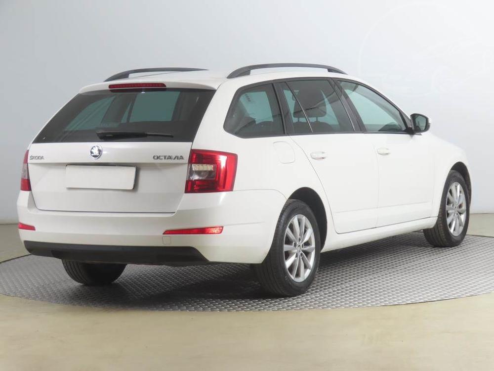 koda Octavia 1.6 TDI, R,2.maj, Klima