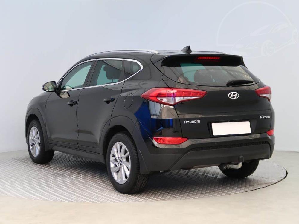 Hyundai Tucson 1.7 CRDi, Trikolor, R,2.maj